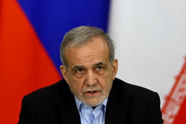 IRANSKI PREDSEDNIK RANJEN U VAZDUŠNOM NAPADU!