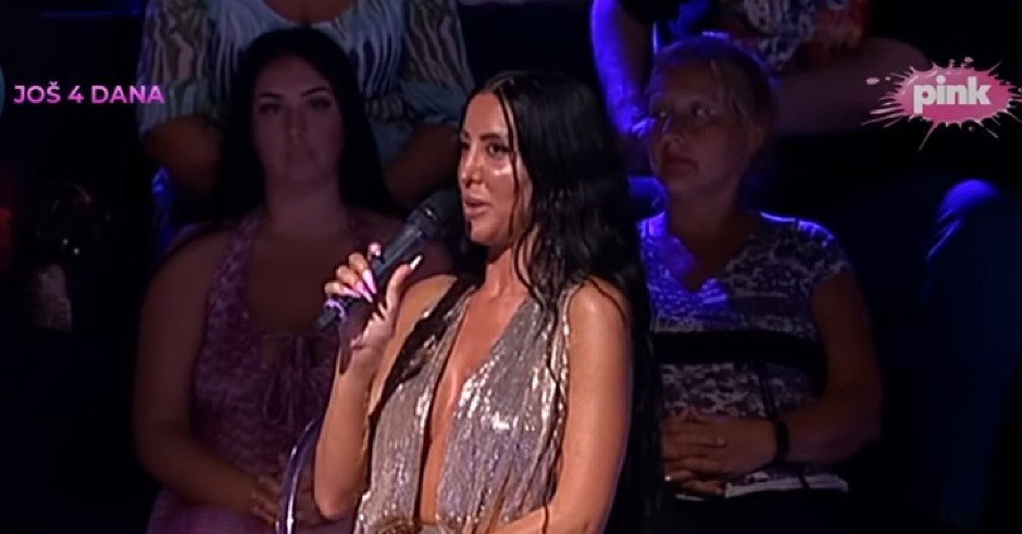 NAPUSTILA ELITU I ZAGRLILA NJEGA! Slađana Pošelina se rasplakala, susret koji je slomio sve (FOTO)