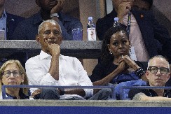 ĆERKE SU NJIHOVO BLAGO Evo zašto Mišel i Barak Obama nisu želeli da imaju sina, jedna osoba je kriva za sve