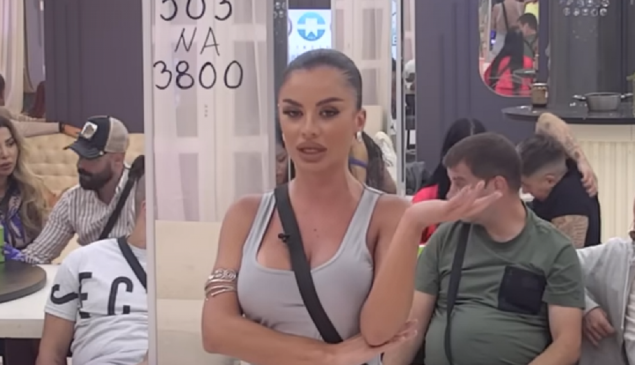 SMRT U DOMU SANJE GRUJIĆ! Po izlasku iz Elite sačekale su je crne vesti, porodica u bolu