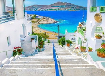 MALO GRČKO OSTRVO PROGLAŠENO ZA NAJLEPŠE U EVROPI Turisti ga obožavaju - evo zbog čega