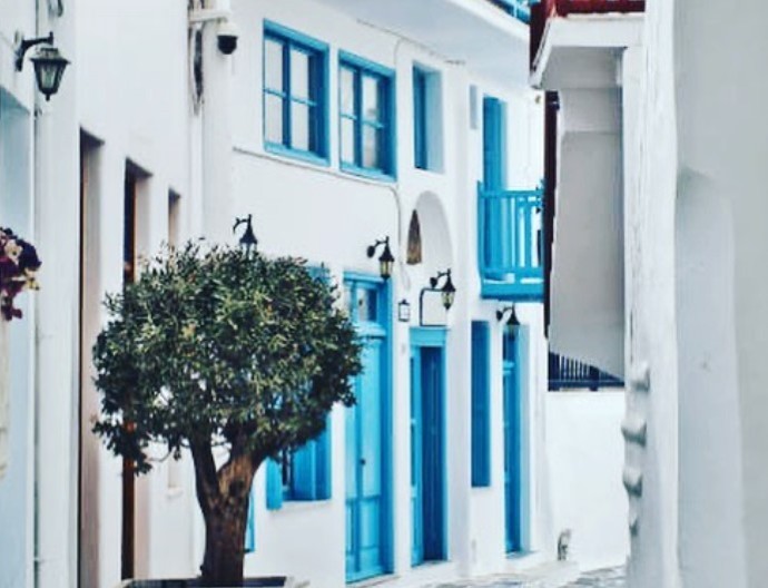 ZNATE LI ZAŠTO GRCI FARBAJU KUĆE U BELO I PLAVO? Odgovor će vas iznenaditi