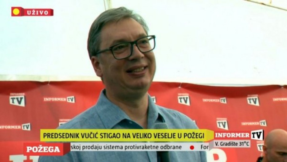 POŽEGOM ODJEKUJE "ACO SRBINE": Predsednik poručio - Srbin je takav da, i kad je ljut, ne da da mu sruše državu