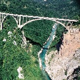 TELA MLADIĆA UOČILI PROLAZNICI KAKO PLUTAJU REKOM Detalji tragedije na reci Tari