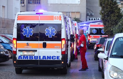 ŠESTORO POVREĐENIH U UDESIMA Mirnija noć za Hitnu pomoć u Beogradu