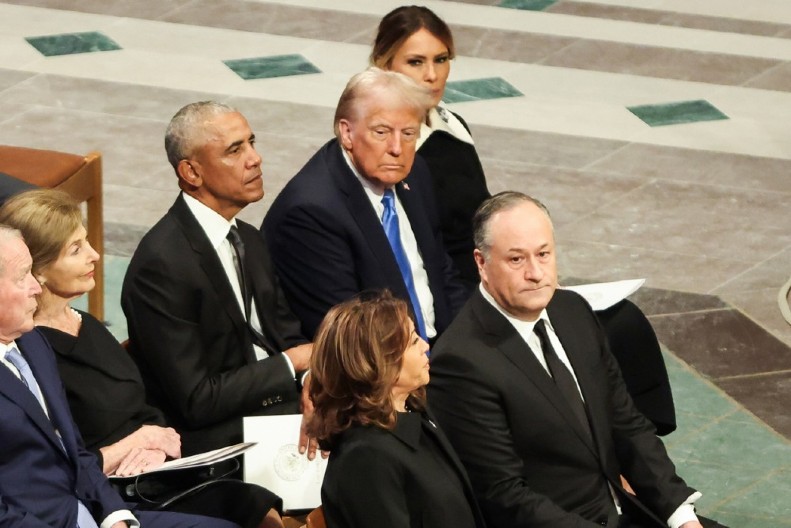 DA LI ĆE OBAMA IZBEĆI ODGOVORNOST? Tramp otkrio svoj stav