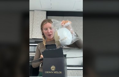 Platila dinju 40.000 dinara pa tvrdi: Vredi svake pare (VIDEO)