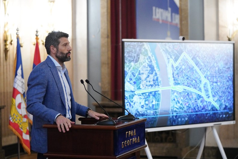 GRADONAČELNIK ŠAPIĆ: Infrastrukturni radovi u centru grada najveći u poslednjih nekoliko decenija (FOTO)