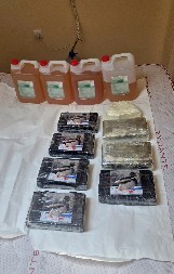 "PATKA DROGA" ZAPLENJENA U BEOGRADU U policijskoj akciju uhapšen diler sa kokainom i oko 17 litara amfetaminskog ulja