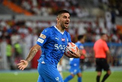 SRBIN SPAKOVAO KOFERE Al Hilal doveo zamenu za Mitrovića, kapiten reprezentacije Srbije odlazi iz Arabije