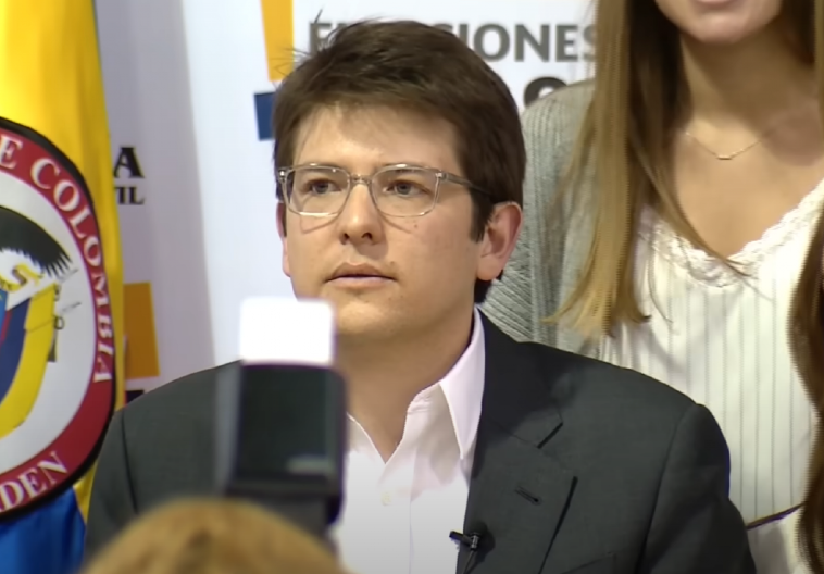 KOLUMBIJSKI SENATOR PODLEGAO POVREDAMA! Migel Uribe (39) preminuo dva meseca nakon ranjavanja