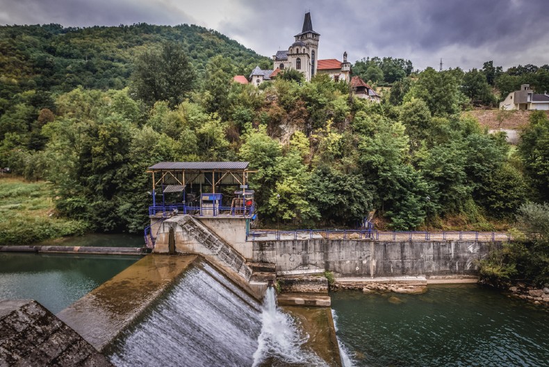 PROGLAŠENO VANREDNO STANJE U ARILJU! Evo šta je zabranjeno da radite!