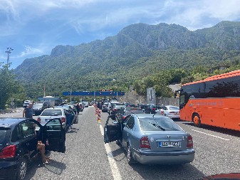 ALARMANTNO UPOZORENJE ZA VIKEND! Vozači, ovo morate da ispoštujete