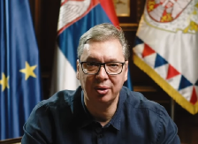 "NE MOGU VIŠE O NASILJU NAJGORIH" Vučić obećao pad cena hrane: Ulje do 170 dinara, mleko do 130, šećer ispod 100 (VIDEO)