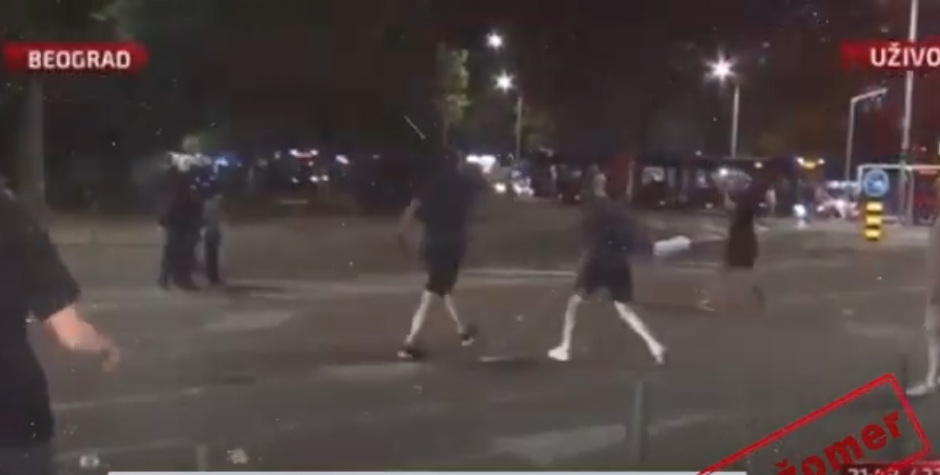 KRVAVI PERFORMANS BLOKADERA (VIDEO)