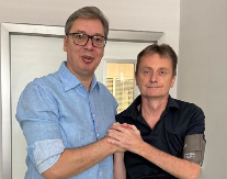 DARKO GLIŠIĆ NAPUŠTA BOLNICU Vučić se oglasio, objavio sliku sa njim! EVO ŠTA JE NAPISAO (FOTO)
