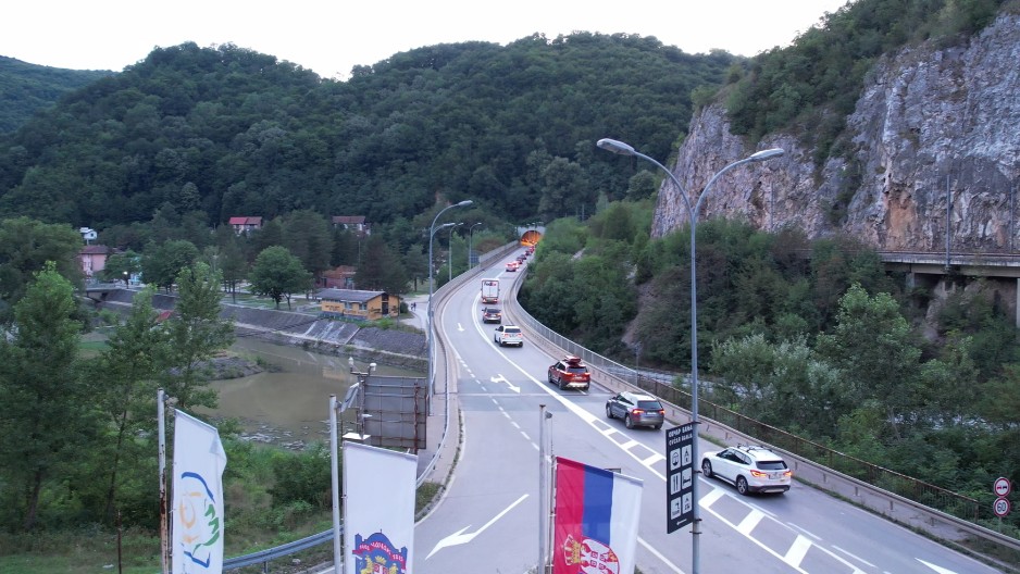 ABS UPUTILA HITAN APEL SVIM UČESNICIMA U SAOBRAĆAJU Posebno se obraća ovoj grupi vozača