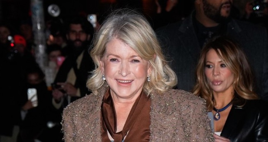 SUPER PRAKTIČAN DUKS Srpkinje ne izlaze napolje bez ovog modela, prebace ga preko sebe čim zahladni, prava stvar za jesen