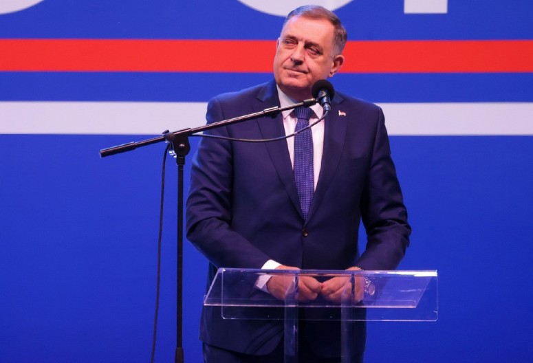 "ZA 7 DANA MOŽEMO DA DONESEMO ZAKON I ODLAZIM IZ POLITIKE" Dodik objavio uslov da se povuče: Neću se kandidovati 10 godina