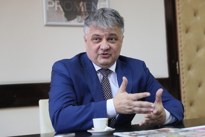 Lučić: Aleksandra Subotić oštetlila Junajted grupu i Telekom za milione evra, Vučić nikad nije tražio bilo čiju smenu