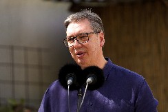 VUČIĆ UPOZORAVA TRGOVCE DA NE POKUŠAVAJU "TRIKOVE": Od 1. septembra BIĆE manje cene!