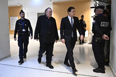 ŽERAR DEPARDJE OPTUŽEN ZA NOVO SILOVANJE Još jedna glumica tvrdi da ju je napastvovao, ponovo će se naći pred sudom!