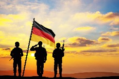 MOGUĆ VELIKI RAT U EVROPI! Nemačka predviđa eskalaciju ako NATO obara ruske dronove