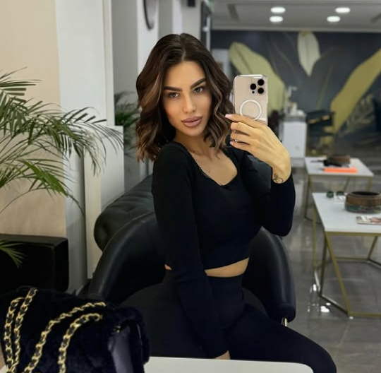 POTPISALA UGOVOR, A ONDA ODUSTALA U POSLEDNJEM MOMENTU! Aleksandra Nikolić frapirala sve potezom