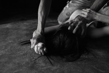 MONSTRUOZNO! Silovao rođeno dete. Tužilaštvo traži doživotni zatvor