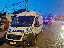 RONIOCA UDARIO ČAMAC I ISEKAO PROPELEROM Povređeni hitno prevezen u bolnicu