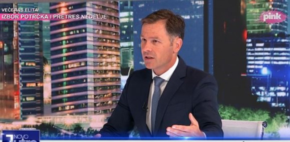 "SVE ŠTO SMO OBEĆALI, TO JE I ISPUNJENO" Mali: Od oktobra VANREDNO povećanje zarada