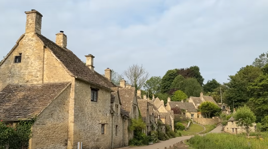 OVO JE NAJLEPŠE SELO NA SVETU  Pobedilo je u tesnoj konkurenciji - izdvaja se po prelepoj arhitekturi i posebnoj atmosferi