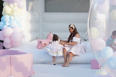 U EMISIJI UŽIVO OTKRILA DA BOLUJE! Pevačica ogolila dušu, priznala sve o zdravstvenom problemu: "Surovo je!"