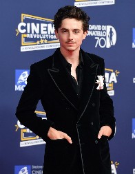 NEOČEKIVANA PREMIJERA NOVOG FILMSKOG HITA NA FESTIVALU U NJUJORKU Timoti Šalame briljira u glavnoj ulozi