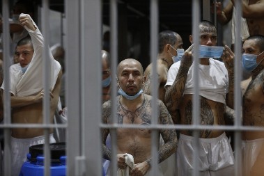 POBEGLI IZ ZATVORA Državljani Srbije i Hrvatske, cimeri iz ćelije, umakli iz kazamata