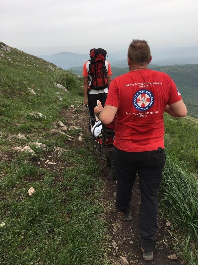 IZRAELCI SE ZAGLAVILI U STENI NA DURMITORU Spasioci GSS hitno odjurili na teren