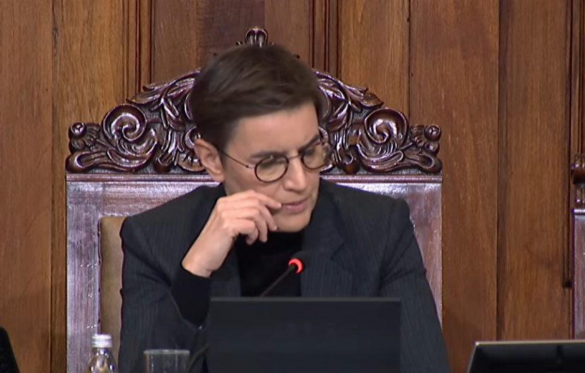 SRAMNO PONAŠANJE OPOZICIJE U SKUPŠTINI Brnabić pročitala saopštenje MUP-a, oni se ponašali kao na tribini! "Da li vas zanima ili ne?"