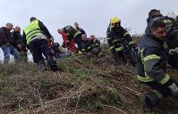 TREĆA ŽRTVA NESREĆE KOD SREMSKE MITROVICE: Još jedan putnik autobusa podlegao povredama