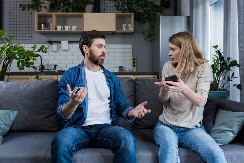 ISPOVEST ŽENE KOJOJ SE BRAK PRETVORIO U NOĆNU MORU Htela je da bude korektna sa bivšim, ali ono što se dogodilo posle toga ŠOKIRALO JE SVE!