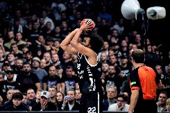 RASTE NEZADOVOLJSTVO Džabari Parker "na tankom ledu" u Partizanu