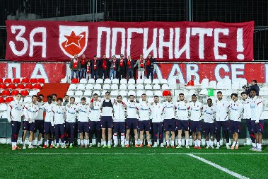 "DELIJE" POSETILE TRENING Jasna poruka igračima Zvezde pred meč sa Lilom