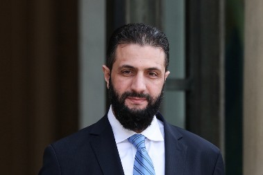 AL KAIDA SE VRAĆA U AMERIKU NA VELIKA VRATA: Bivši terorista uskoro u Beloj kući