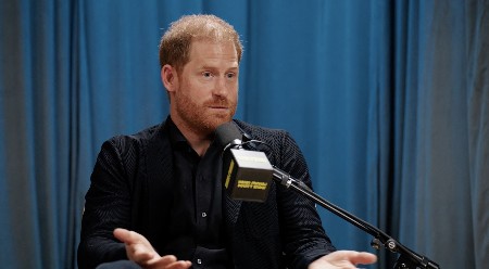 KAČKETOM POSVAĐAO SVET Princa Harija prozvali izdajnikom zbog ovog detalja, a sada je jasno zašto ga je stavio na glavu