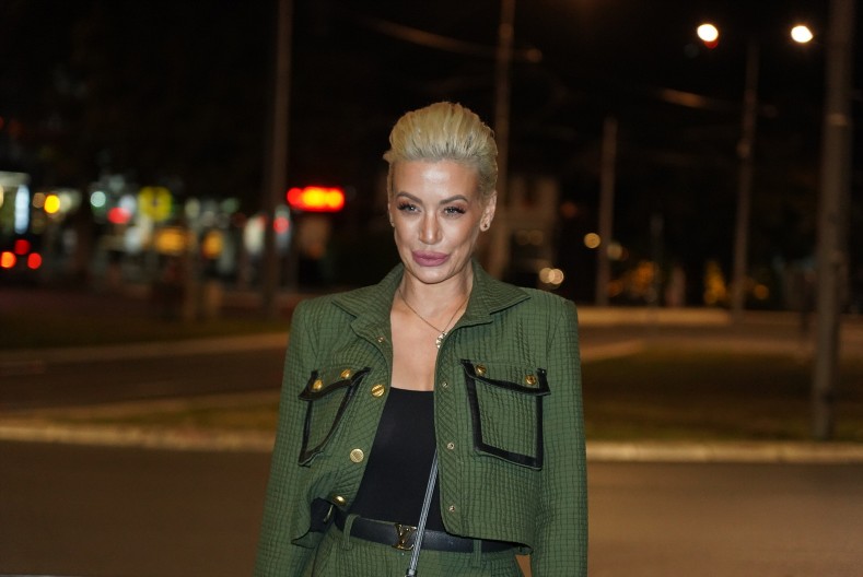 DUŠICA JAKOVLJEVIĆ POTKAČILA VODITELJKE Raskrinkala koleginice: "Urađene su više od Majkla Džeksona!"