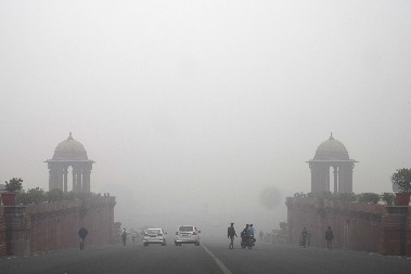 NAJMANJE OSMORO POGINULO! Eksplozija u glavnom gradu, automobil odleteo u vazduh kod metro stanice!