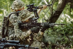 ZA KIM ZVONA ZVONE NA KIM? Venci za 14 poginulih britanskih vojnika, šta im se dogodilo?