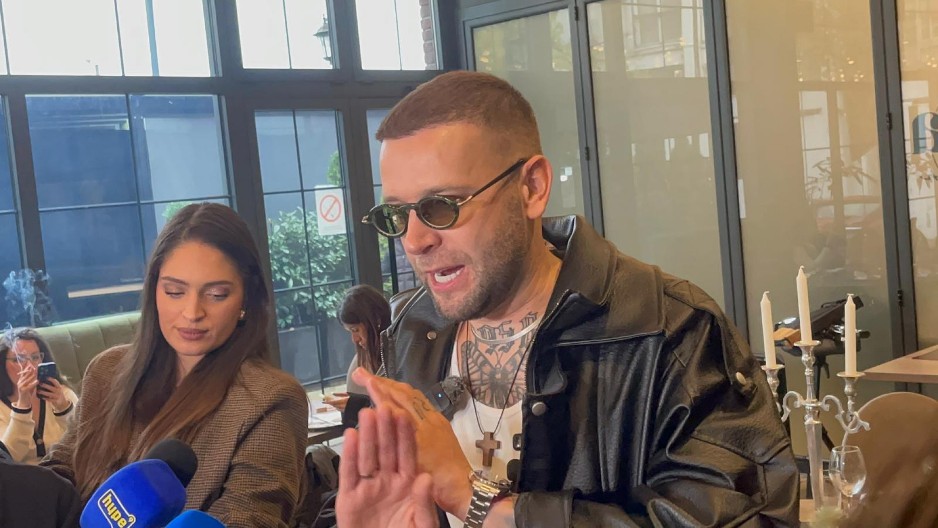 "SA PEVAČICAMA SAM BIO U KOMBINACIJAMA" Vladan Savić pobesno zbog pitanja o kolegi, pa priznao: "Imali smo iste devojke" (VIDEO)