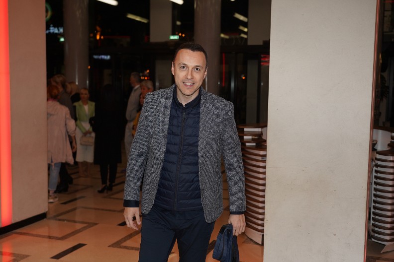 DECENIJAMA JE OVO KRIO Pobednik "Zvezda Granda" otkrio šta mu je predlagao Žika Jakšić, sve zbog Slavice Ćukteraš!