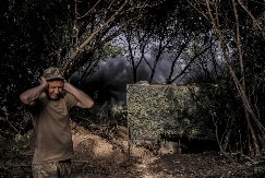 DEZERTIRALI SA POLOŽAJA Grupa ukrajinskih marinaca se predala u Dimitrovu, čekali samo jednu stvar