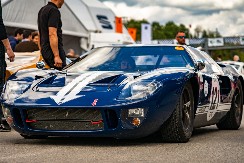 FORD NAJAVLJUJE MOĆNU MAŠINU SA VISOKIM PERFORMANSAMA Nov dizajn slavnog modela očekuje se u januaru